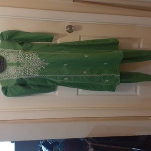 Women 2 pieces Chikankan Indian outfit